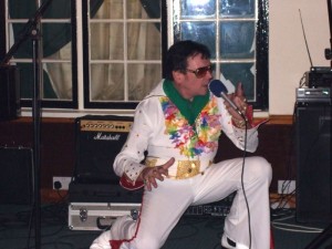 Richard Stevens as Elvis.