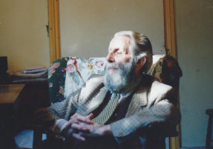 A contented Arthur Booth at his flat at 22 Upper Park Road in 1991, aged 82.